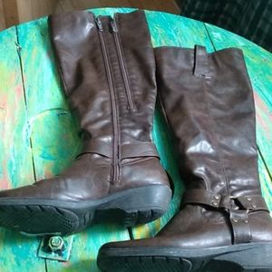 Really comfortable boots